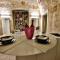 Corte Cairoli B&B and Suites