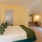 Metropolitan Suites