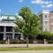 Grandstay Apple Valley