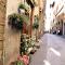 Historic center Charming traditional Florentine building - AC,WiFi - Walk everywhere