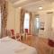 Corinne Art & Boutique Hotel