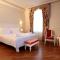 Corinne Art & Boutique Hotel