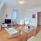 Spacious 2-bedroom near lake - Stardust 32 Spacious 2-bedroom near lake - Stardust 32