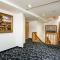 Meriton Old Town Garden Hotel