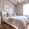 Na Genoeg Holiday Home