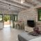 Apartments and Studios Xenophon