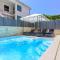 Luxury VALL Apartment