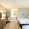 Beachview Club Hotel