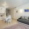 Apartament First Line