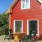 Foto: Two-Bedroom Holiday home in Bøstad 11/22