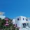 Nicos Studios & Apartments