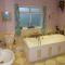 Victorian Gate House Own Bathroom
