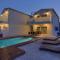 Pax Houses