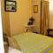 King Sling Room, Between Pool And Jacuzzi - Enjoy!