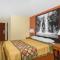 Super 8 by Wyndham Chico