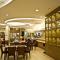 DHotel & Suites