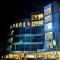 DHotel & Suites