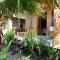 Friend House SURFCAMP