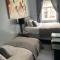 TOWNHOUSE 222