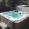 Saving Grace with private hot tub - Bawdeswell