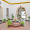 Tembo House Hotel