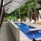 Ballena Dorada Lodge