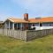 Foto: Four-Bedroom Holiday home in Harboøre 12