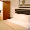 Off SoHo Suites Hotel
