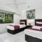 Roydon Beachfront Apartments