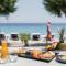 Villa Di Mare Seaside Suites