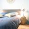 Superbe Maison 4 personnes entre le port et le centre, COUR PRIVATIVE, WiFi & Netflix gratuits