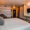 The Rushmore Hotel & Suites