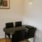 Oxford Apartment- Free parking 2 bedrooms-2 bathrooms-close to Bus and Rail sation