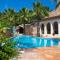 Casa Granada at Masia Nur Sitges, with private pool and adults only