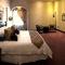 Tayfin Royale Hotel & Conference Centre