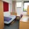Perth Youth Hostel and Apartments - Perth