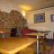 Academus Pub & Guest House