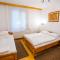 Tonis Guest House