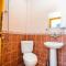 Tonis Guest House