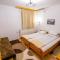 Tonis Guest House