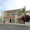 Golden Bay Deluxe Holiday Apartment