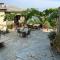 Iliovolo Guesthouse