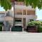 Karoski Apartments & Suites