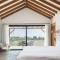 Gillham Vineyard Hotel