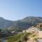 Gillham Vineyard Hotel