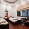 Hanoi Little Town Hotel