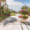 Beach Front apartment in Puerto Banus