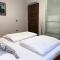 Apartments Artemus Karliva