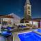 Luxury house David with heated pool, jacuzzi and sauna - Nerežišća