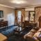 Village Ridge Boutique Stays